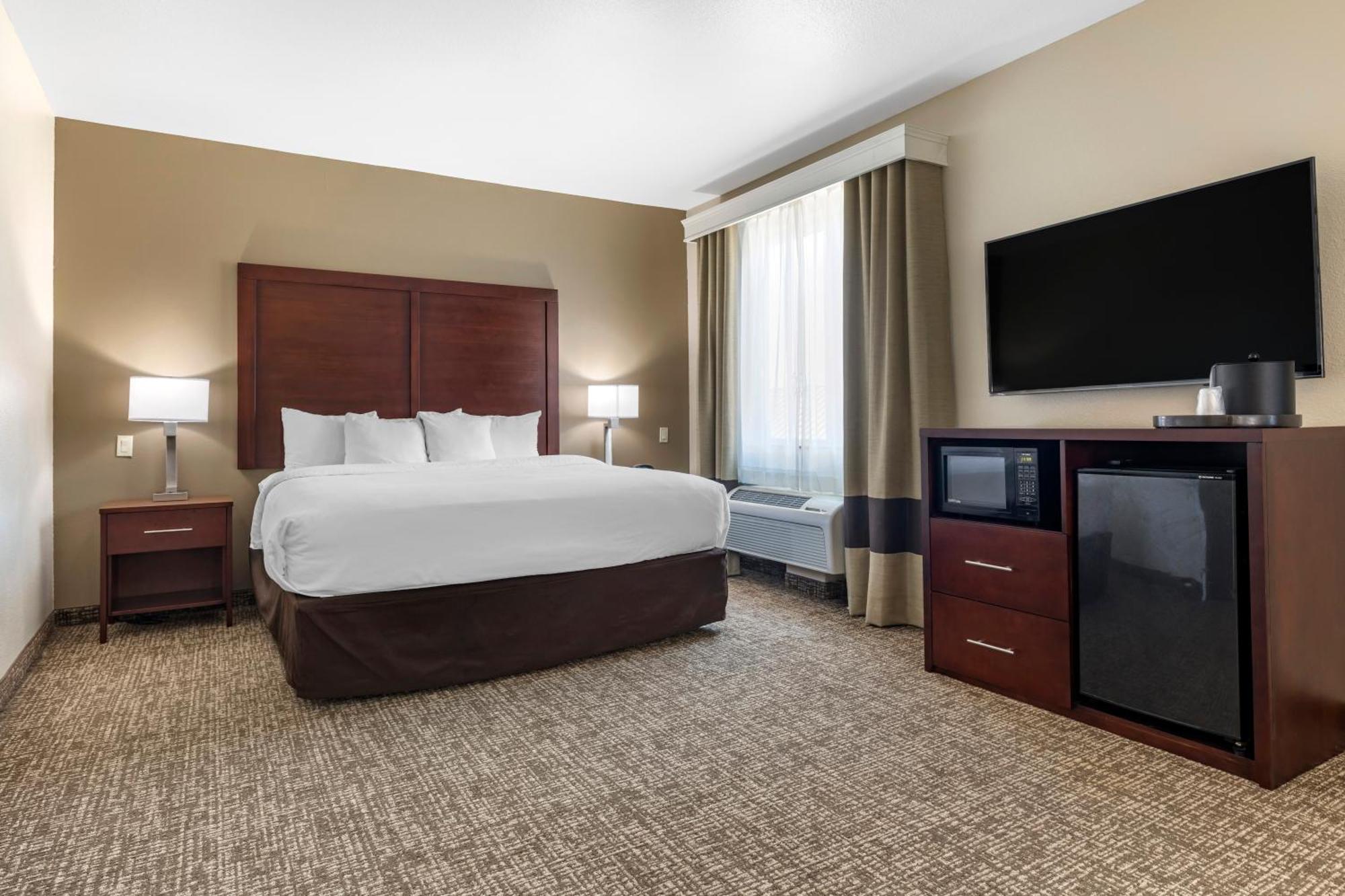 Comfort Inn & Suites Near Lake Lewisville Corinth Bilik gambar