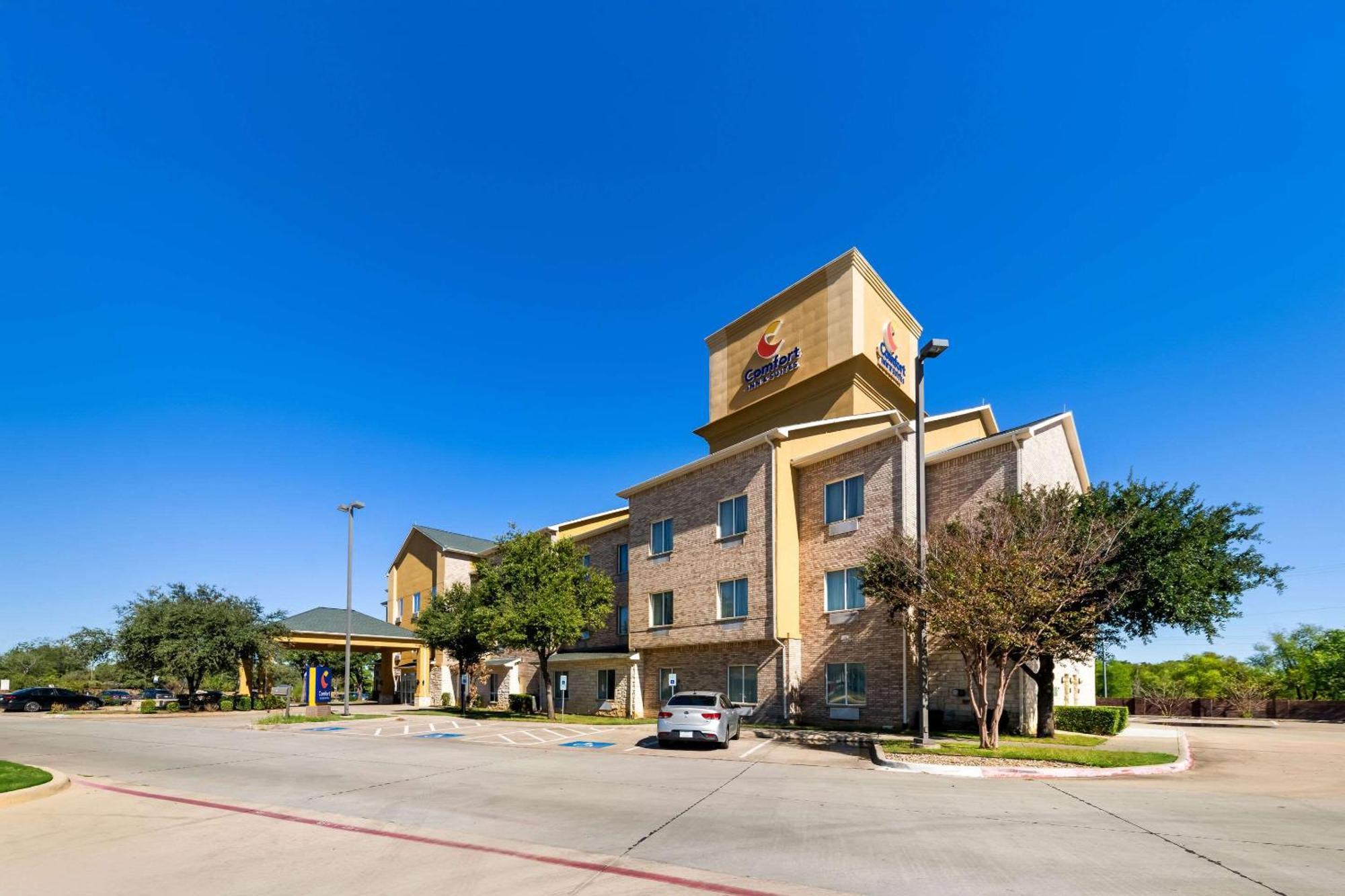 Comfort Inn & Suites Near Lake Lewisville Corinth Luaran gambar